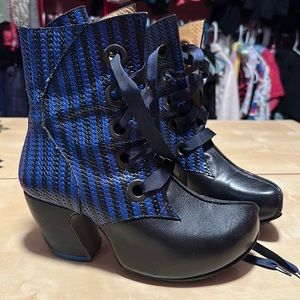 Fluevog Map Boots Size 10